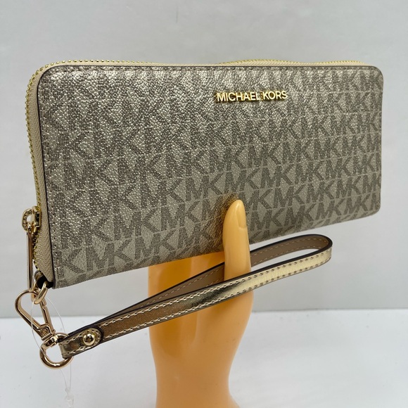 Michael Kors Handbags - MICHAEL KORS Jet Set Large Metallic Signature Logo Continental Wallet Wristlet